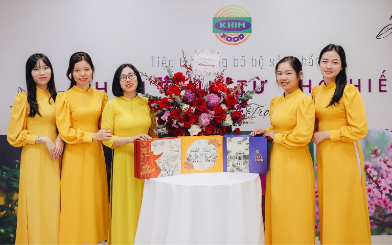 Thương Hiệu & Sản Phẩm