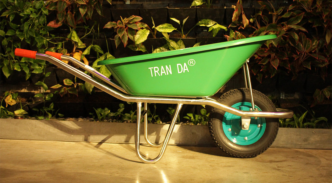 Xe rùa thùng nhựa