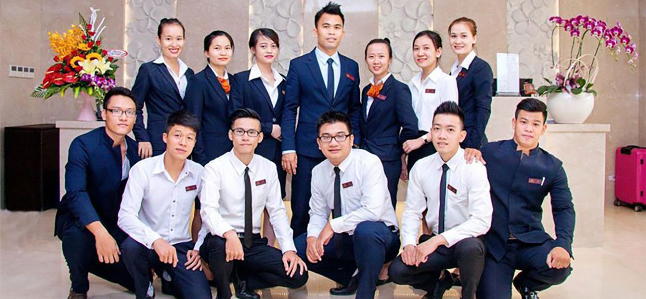 ĐỒNG PHỤC NHÀ HÀNG - KHÁCH SẠN