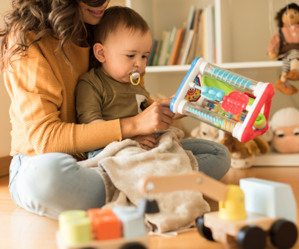 QUÀ TẶNG MẸ VÀ BÉ