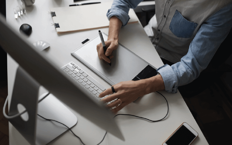 Nhân viên thiết kế đồ họa 