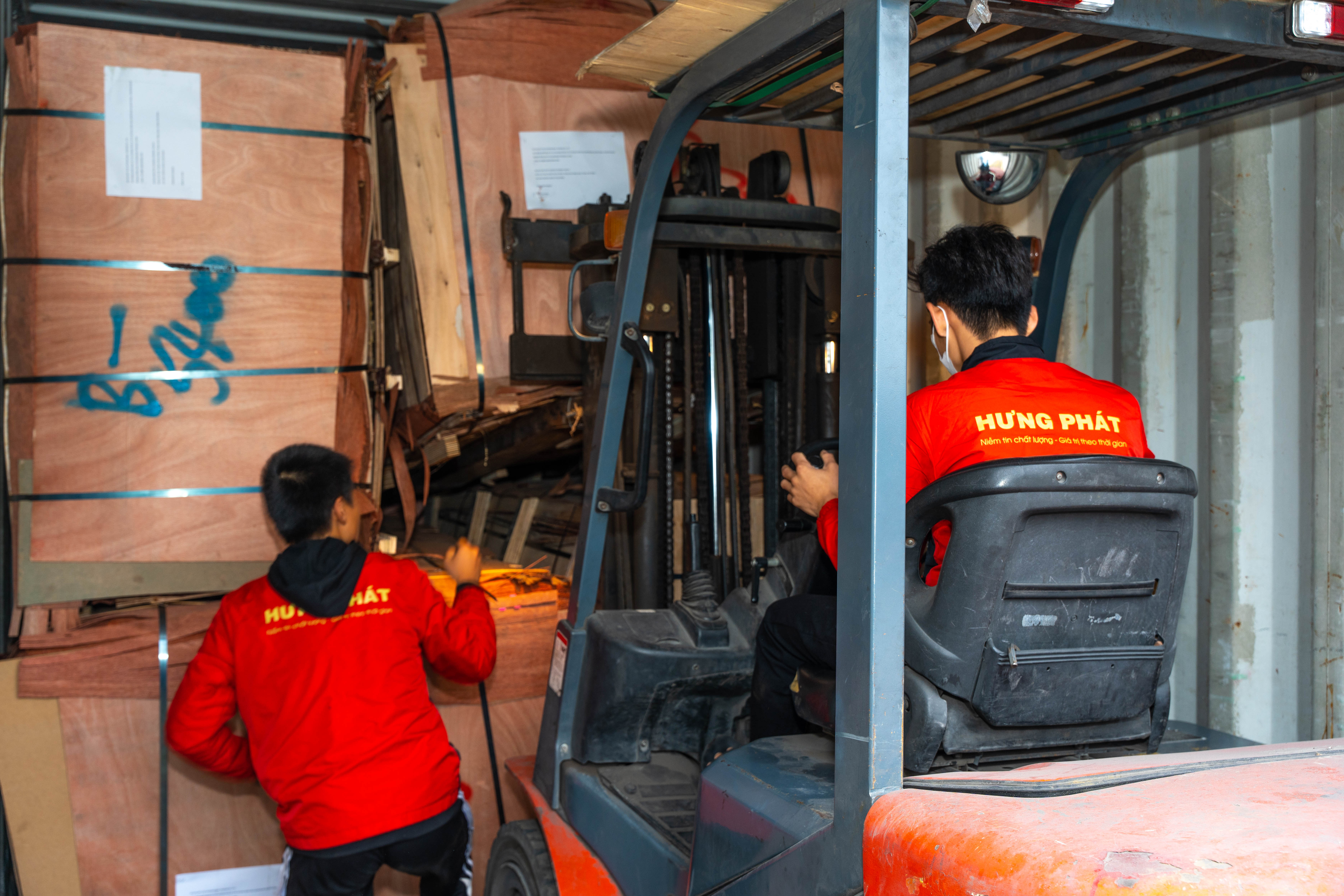 Giấc mơ xây dựng và hành trình phát triển 7 năm của Plywood Hưng Phát