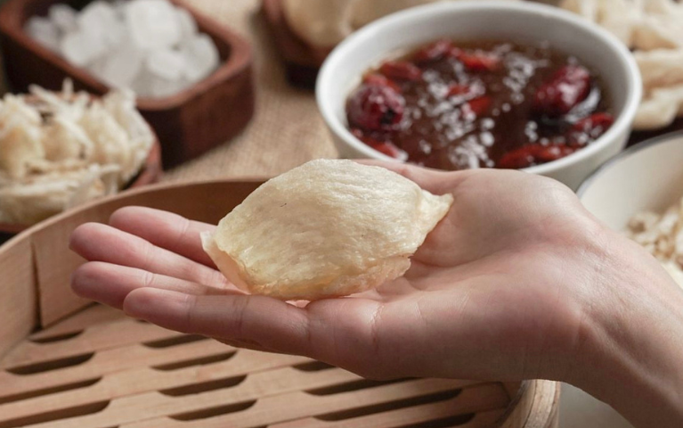 TINH TẾ & TỈ MỈ