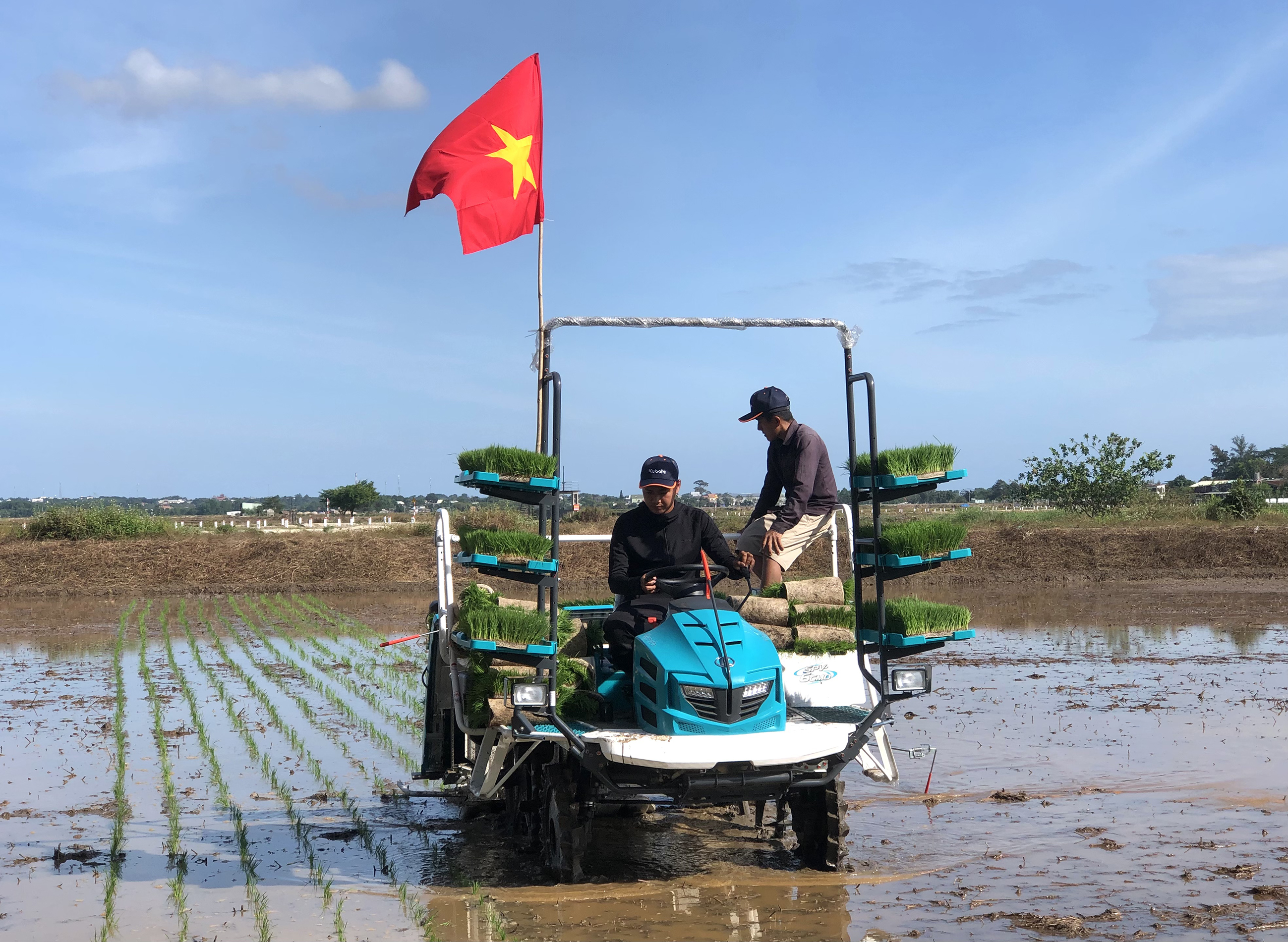 PHỤ TÙNG MÁY CẤY