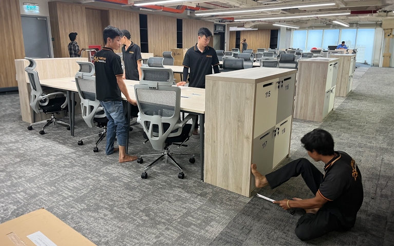 Giao hàng lắp đặt 