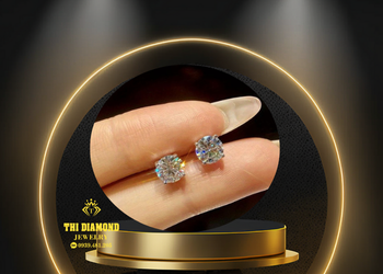 Bông Tai Moissanite