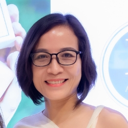Chị Hiếu