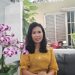 Chị Trang