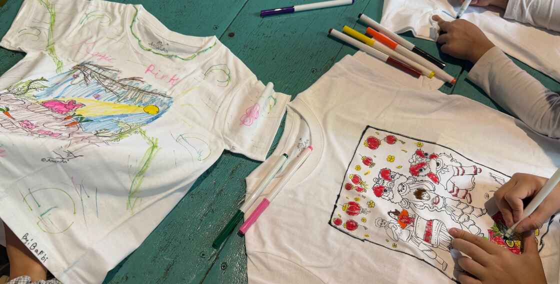 COLOUR-IT-FUL T-SHIRT