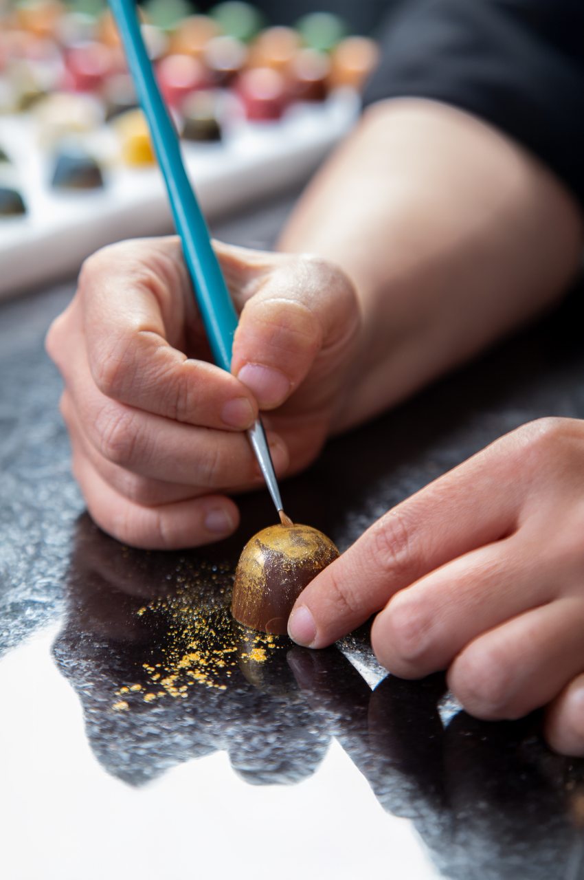 Truyền Thống & Cách Tân