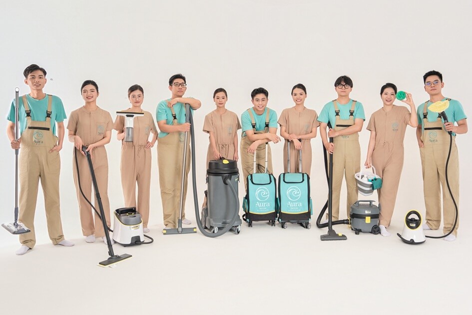 Staff banner 5