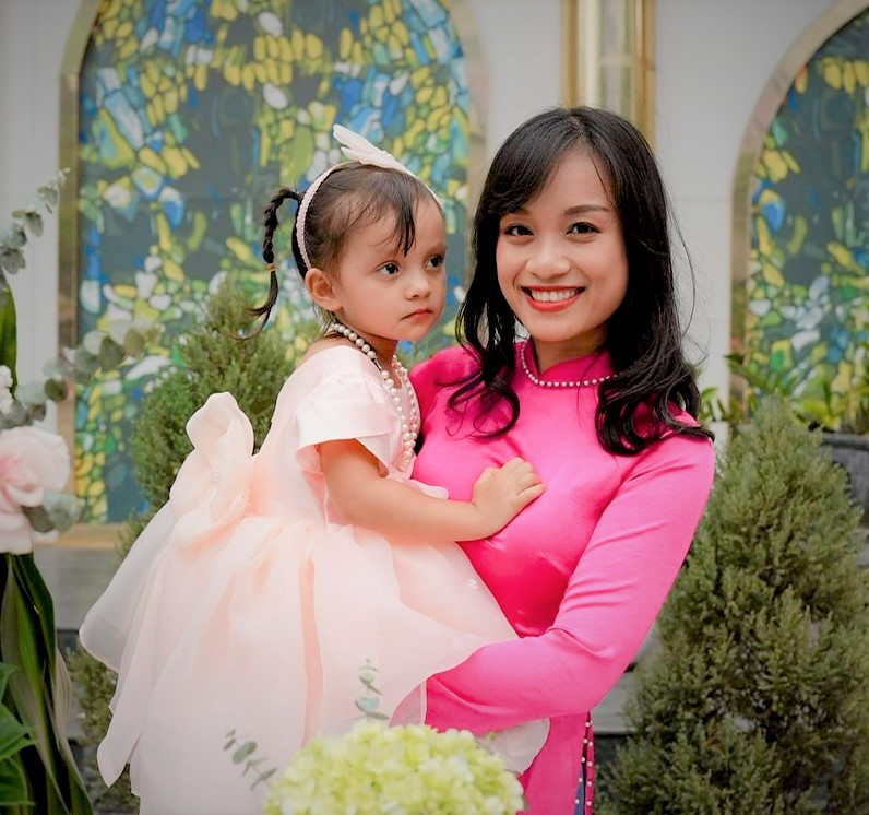 Mẹ Trịnh Thái Ngọc