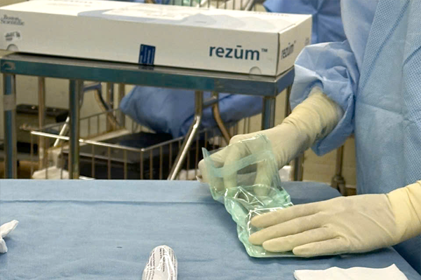 Điều trị tăng sinh lành tính tuyến tiền liệt bằng nhiệt hơi nước REZUM