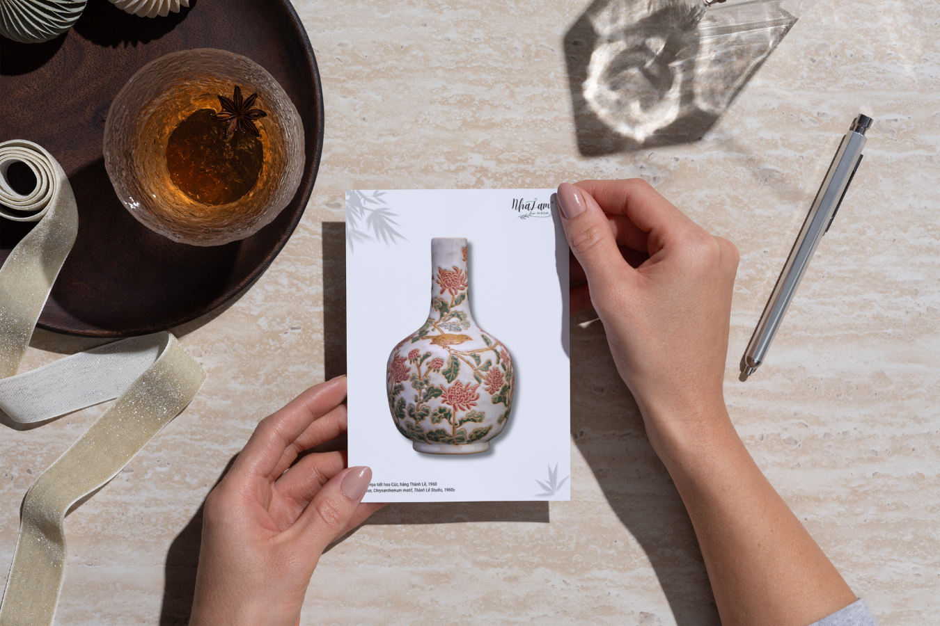 Gift&  Souvenir